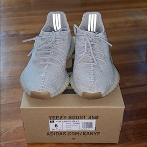 Yeezy sesame 350